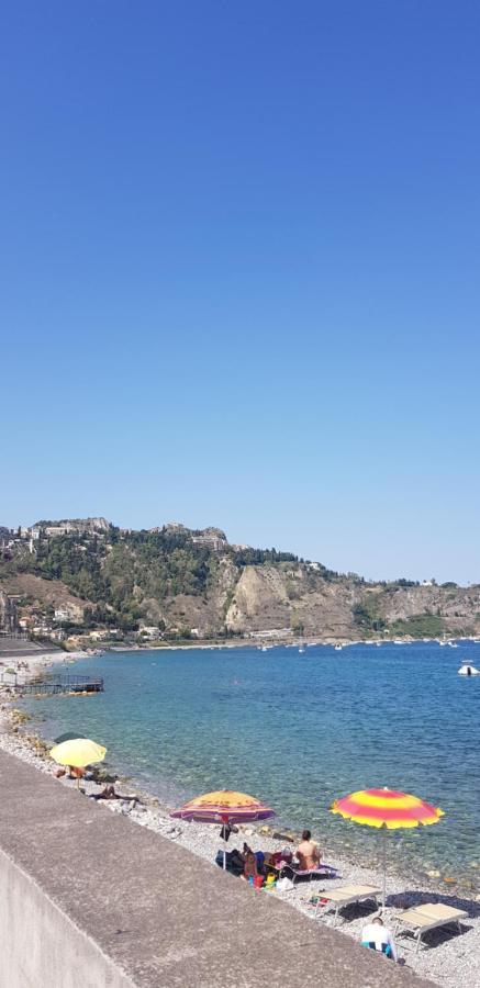 B&B La Costa Di Naxos Giardini Naxos Kültér fotó