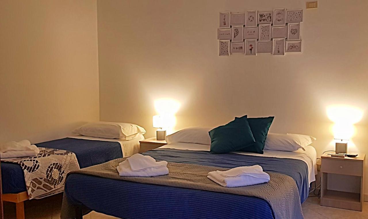B&B La Costa Di Naxos Giardini Naxos Kültér fotó